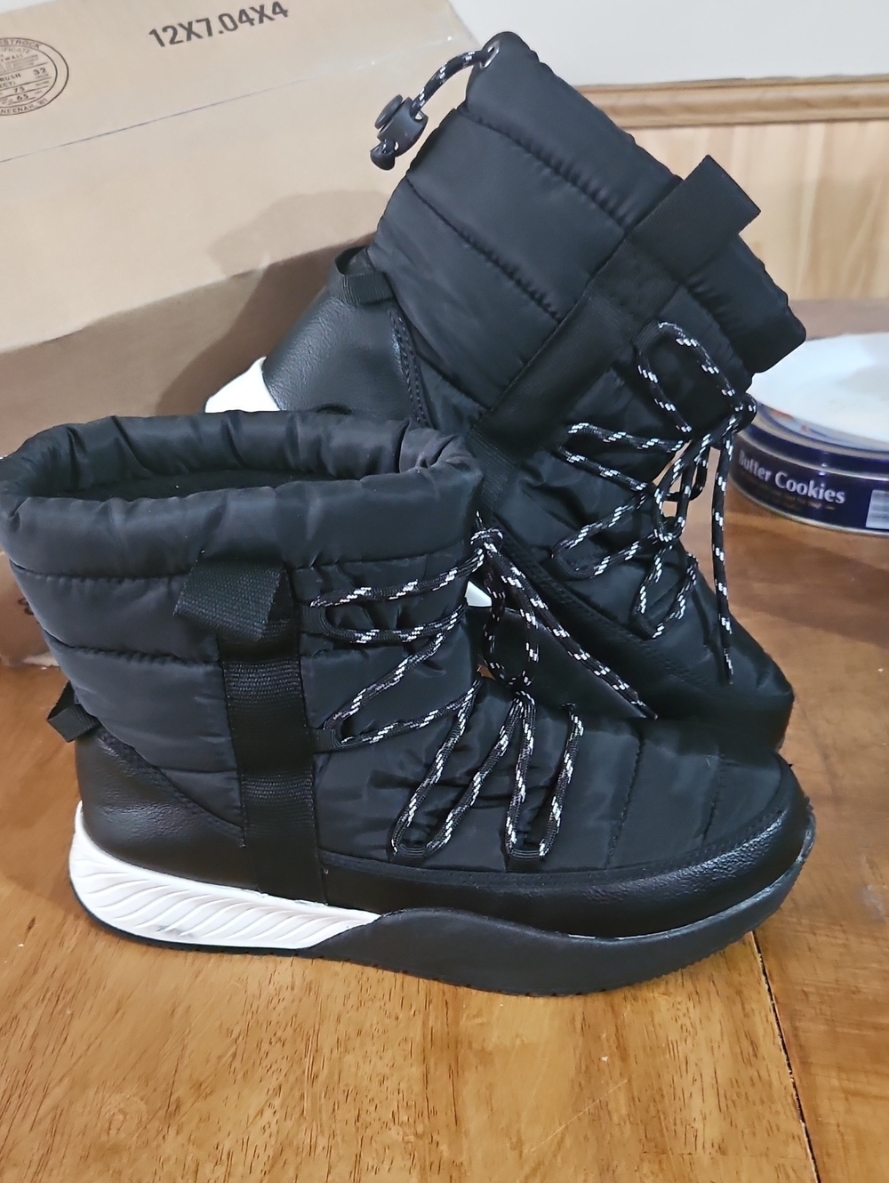 Time and Tru Black Quilted Winter Rain Boots